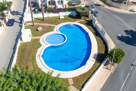 Villa a La Marina, Alicante, La Marina - € 175.000 | Ref: 6052VA - foto 39